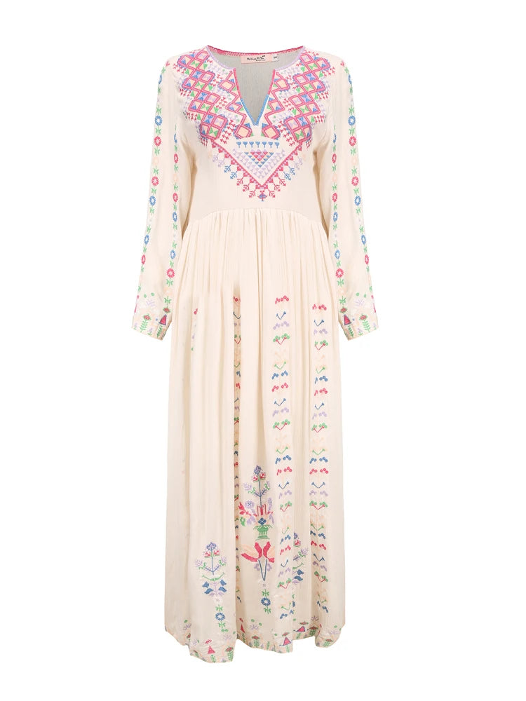 Summer new Bohemian tourist holiday beach dress heavy industry embroidery ethnic wind v-neck dress